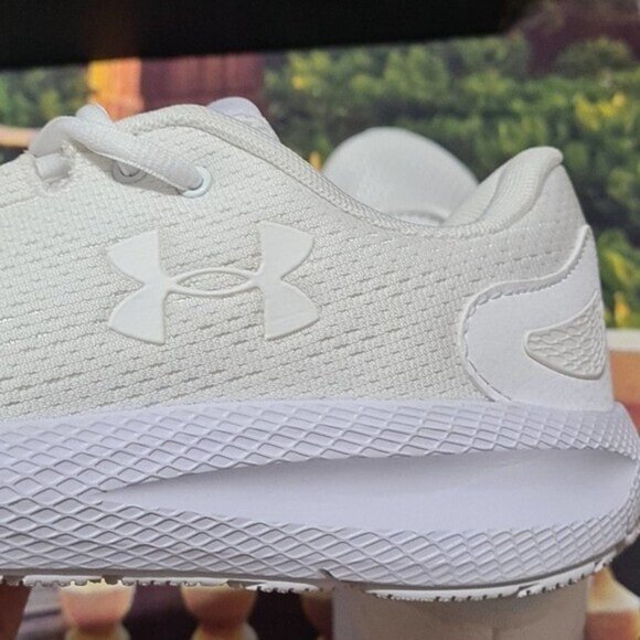 Under Armour Charged Persuit Shoes Size 10 New - Picture 5 of 8